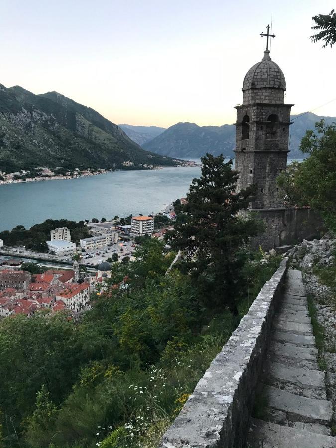Romantic Rooftop View Hideaway- Old Town Nr 404 Kotor Exterior foto